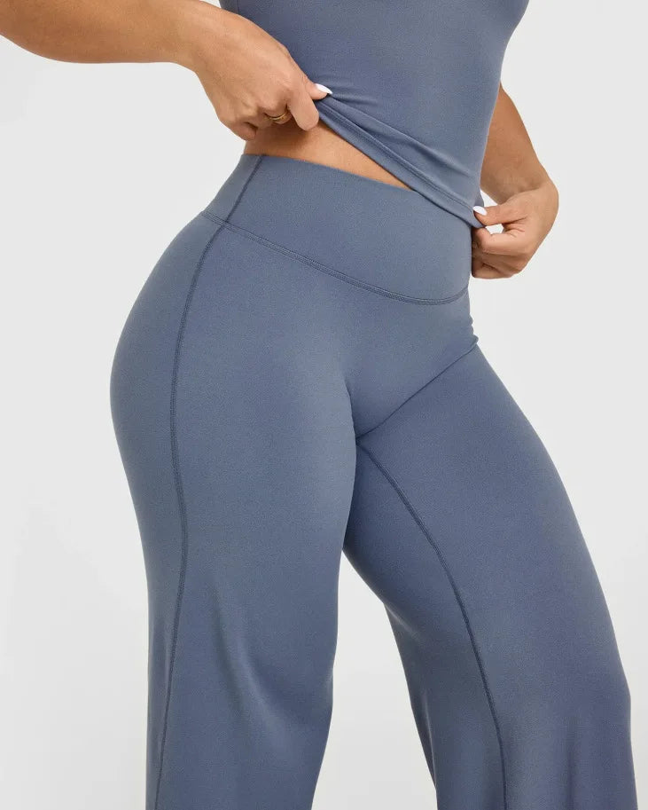 Straight-Leg Ultra Soft Butter Fabric. Mid-Waist Leggings